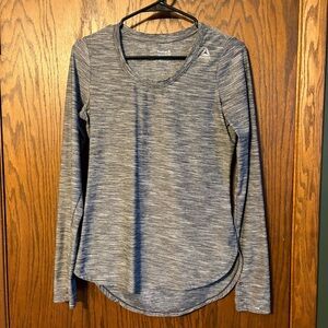 Reebok Women's Heathered Gray Long Sleeve Tee